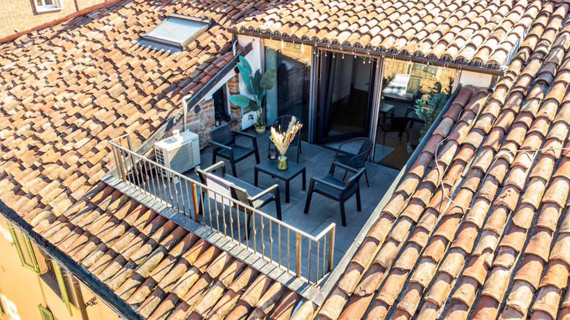 Centro Storico-Dimora Con Terrazza- Wi-Fi E Ac Apartment Asti Exterior photo